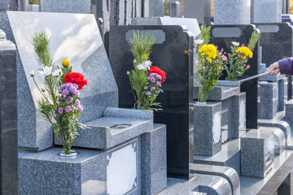 コロナ禍で家族葬の費用のトラブルが多発【葬儀業界の今】
