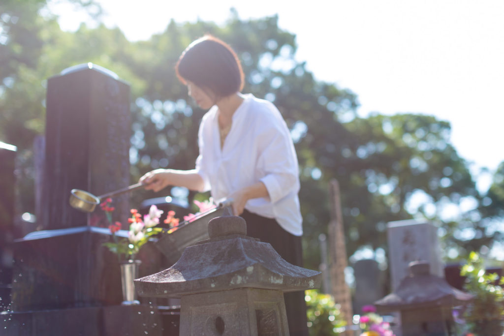 コロナ禍で墓参りは大幅な減少傾向に【葬儀業界の今】